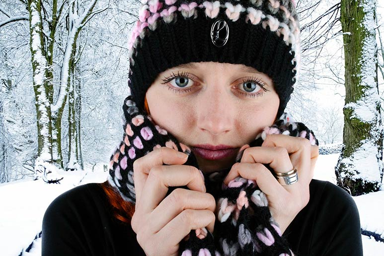 FOR DEWY SKIN DURING WINTER, HOW TO KEEP YOUR SKIN HYDRATED